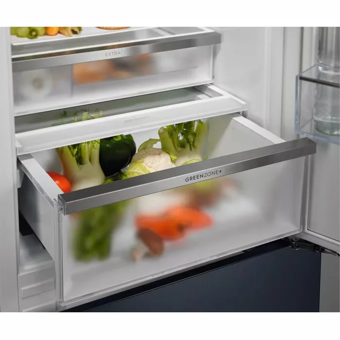 Ledusskapji Electrolux ENC8MC19S